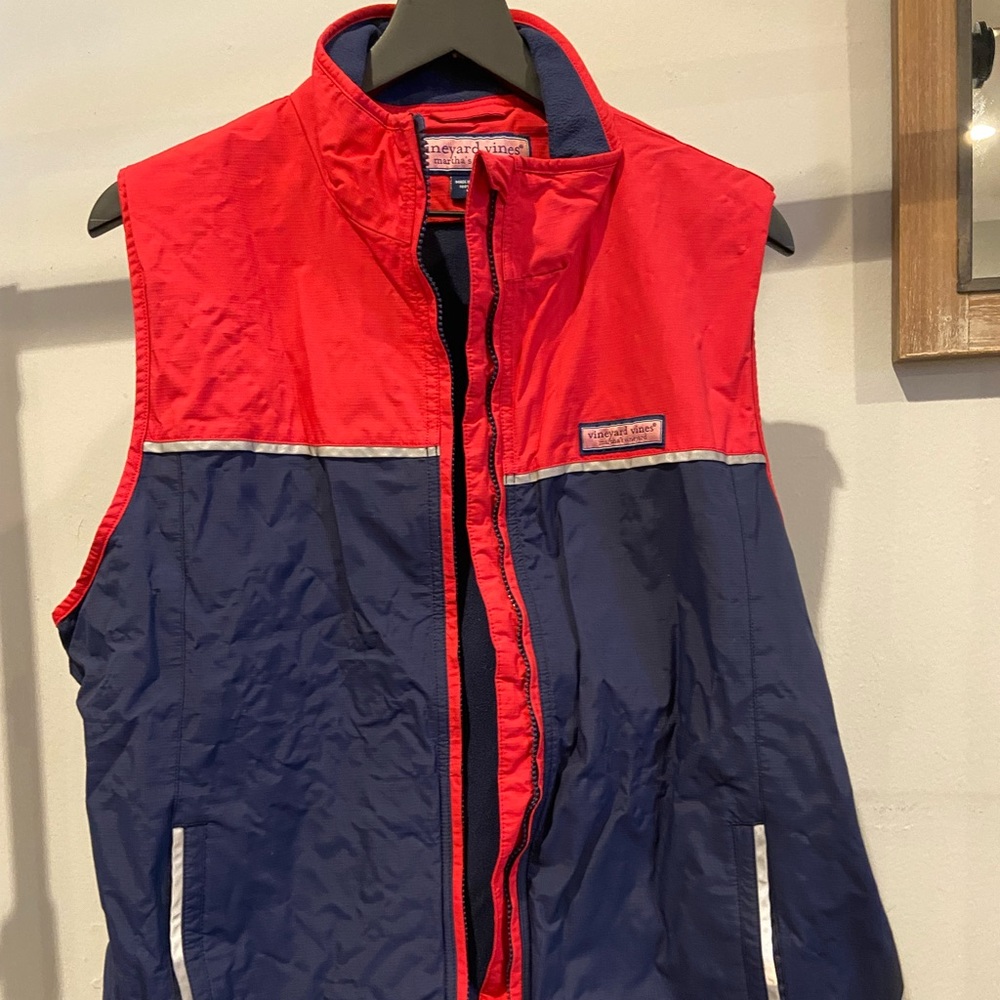 vineyard vines vest